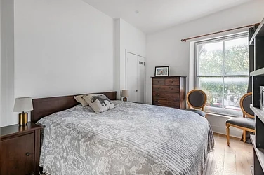 Flat Farringdon Road in Greater London