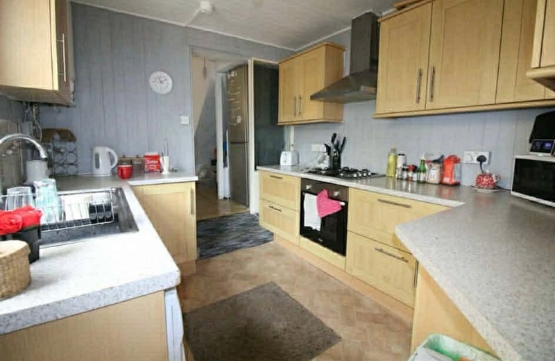 Room Rhymney Street in Cardiff