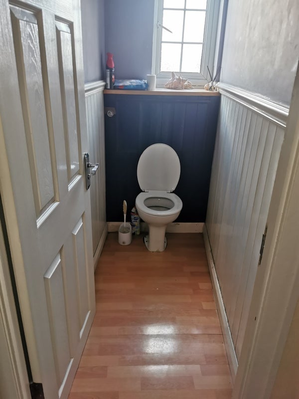Room Dennis Parade in Greater London