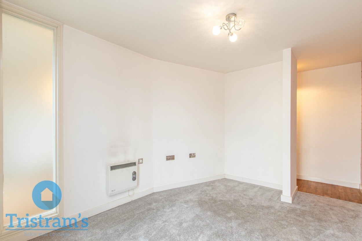 Flat Bolero Square in Nottingham