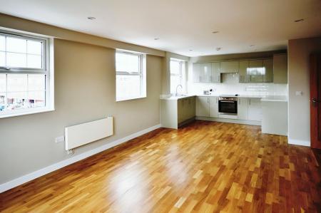 Flat Fretherne Road in Welwyn Hatfield