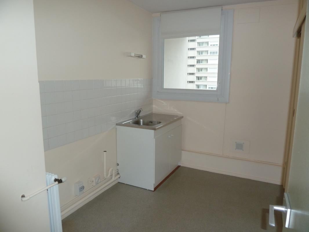 Flat Rue Racine in Angers