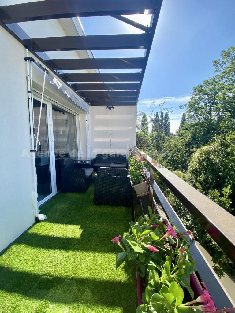 Flat Rue de la Gare in Brunoy