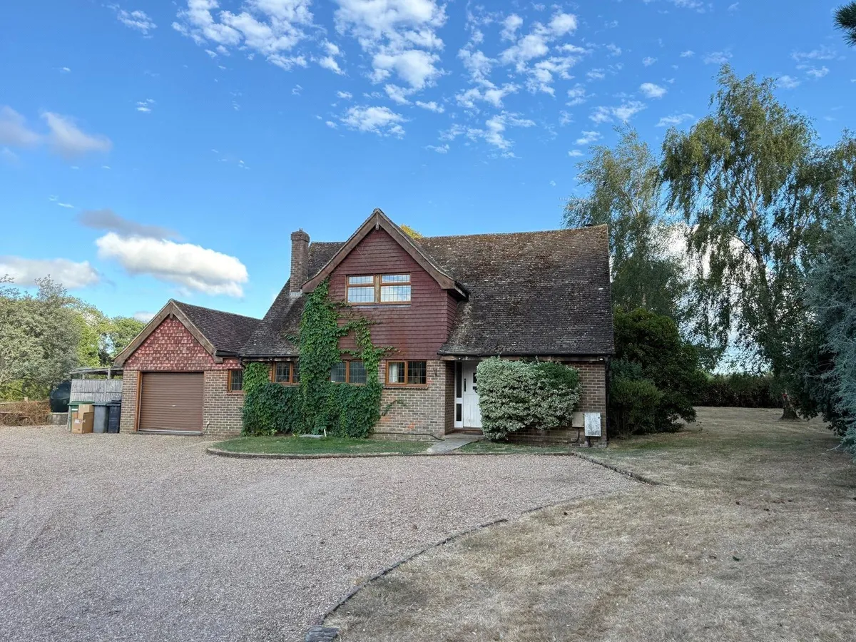 House Green Lane in Mole Valley