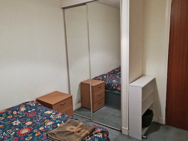 Flat Leyden Court in Glasgow