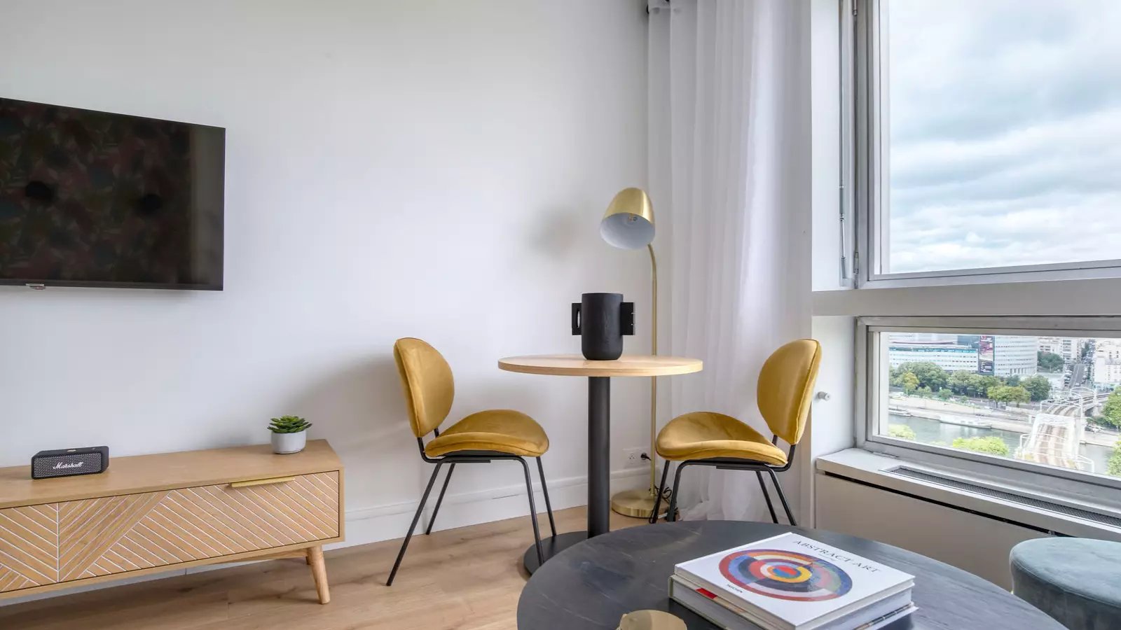 Appartement Place de Brazzaville à Paris