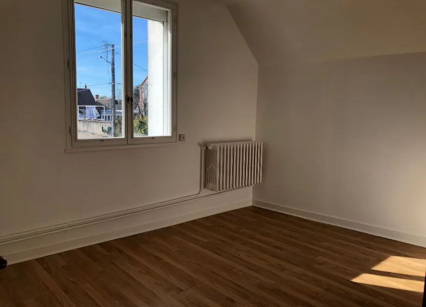 Maison Route d'Orléans à Saint-Hilaire-Saint-Mesmin