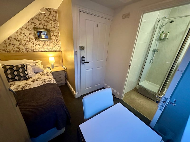 Room Streetsbrook Road in Metropolitan Borough of Solihull