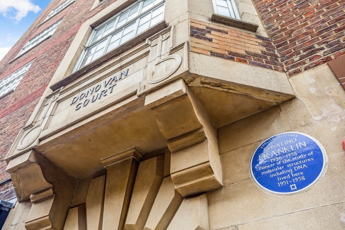 Flat Drayton Gardens in Greater London
