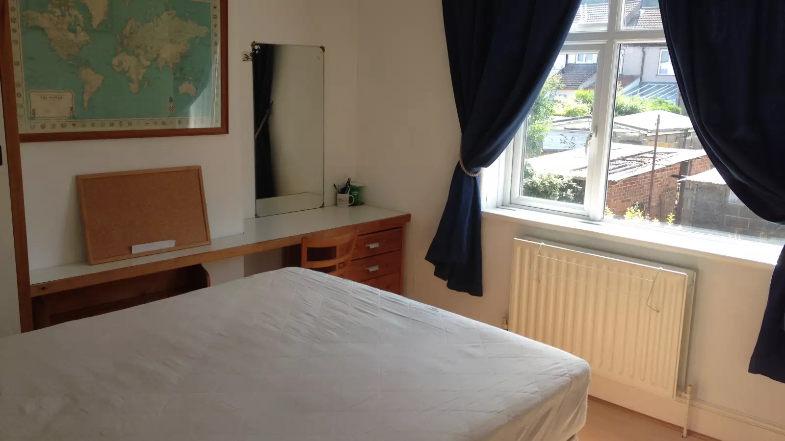 Flat Hamilton Road in Greater London
