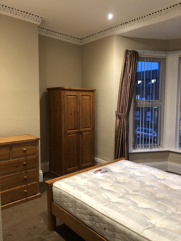 Flat Benfield Road in Newcastle upon Tyne