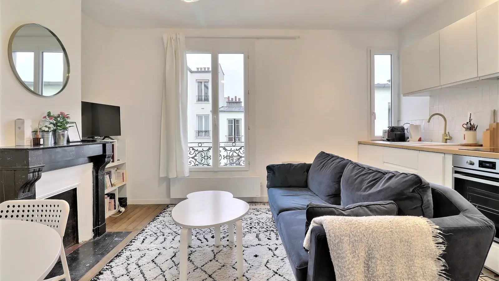 Flat Rue Planchat in Paris