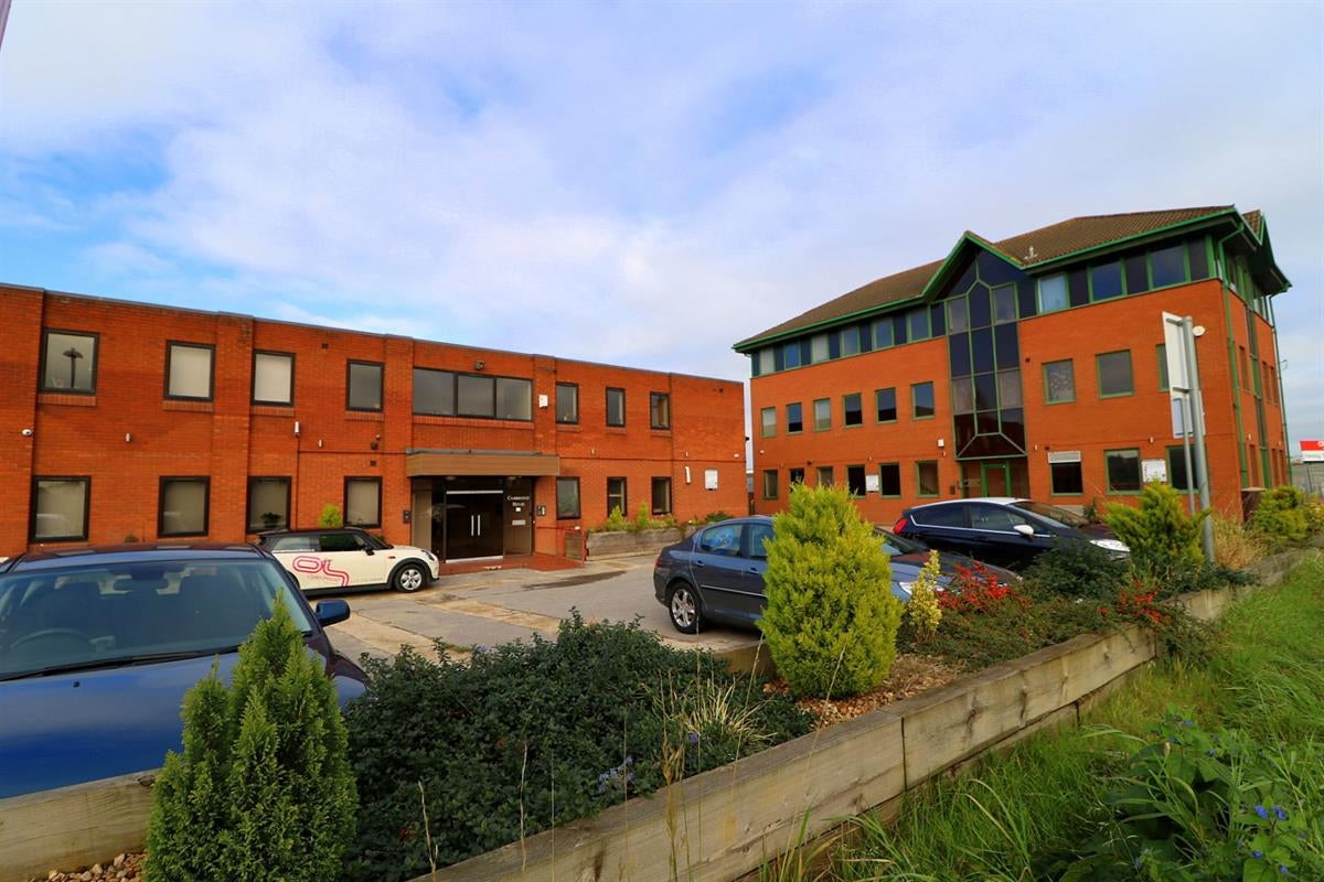 Flat Cambridge Road in Cardington
