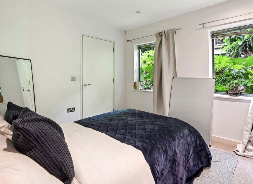 House Dunworth Mews in Greater London