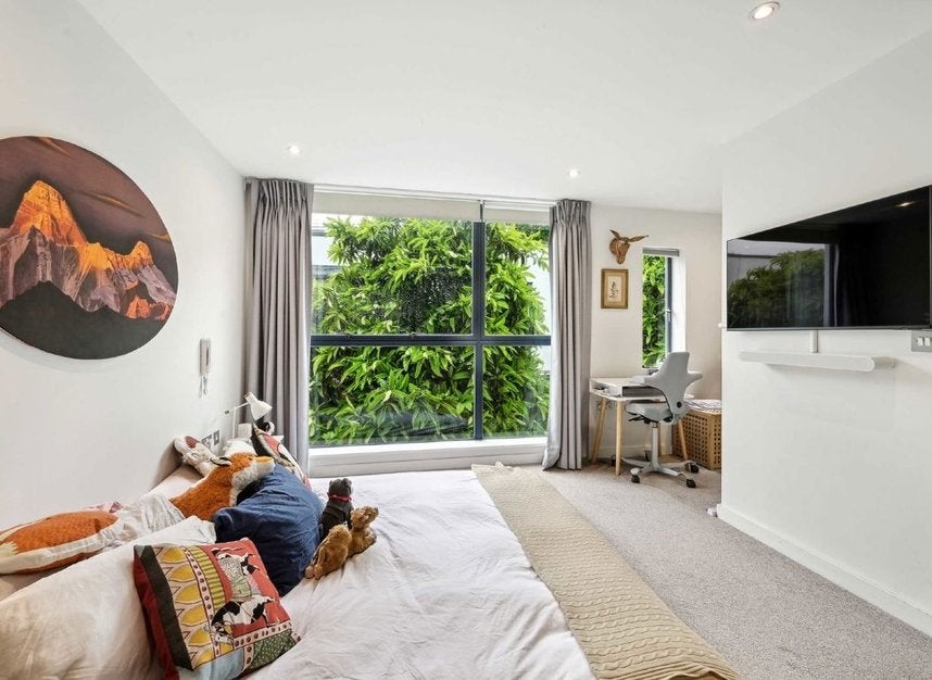 House Dunworth Mews in Greater London
