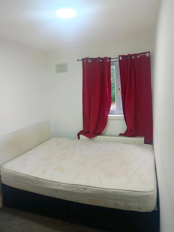 Room Kildrum Road in Cumbernauld