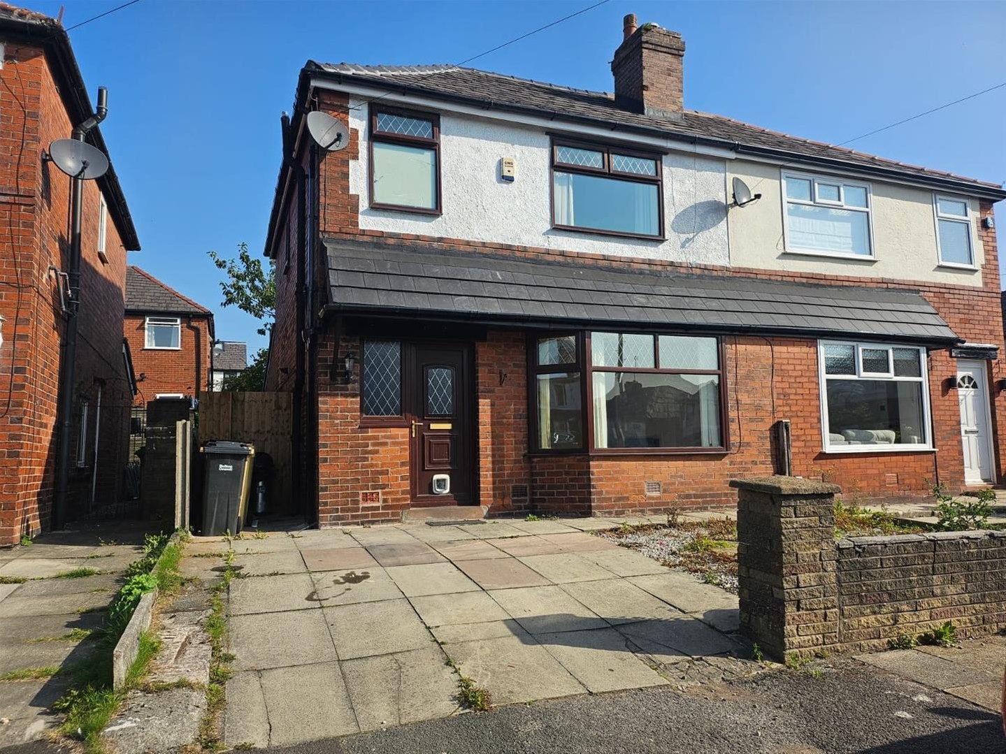 House Tenby Avenue in Bolton