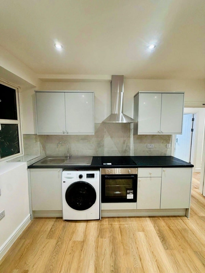 Flat Brighton Road in Greater London