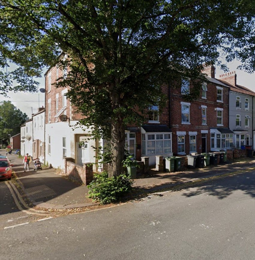Flat Midland Road in Wellingborough
