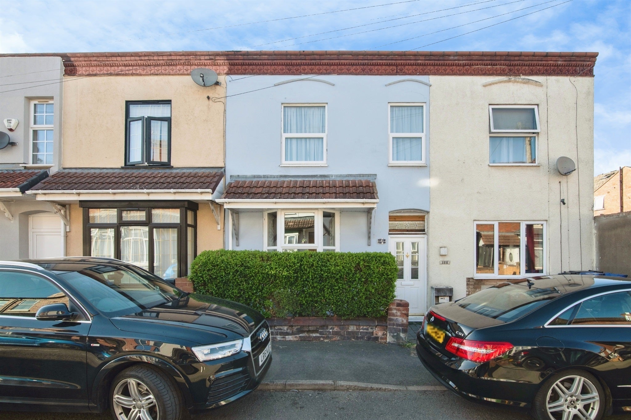House Ivanhoe Street in Brierley Hill