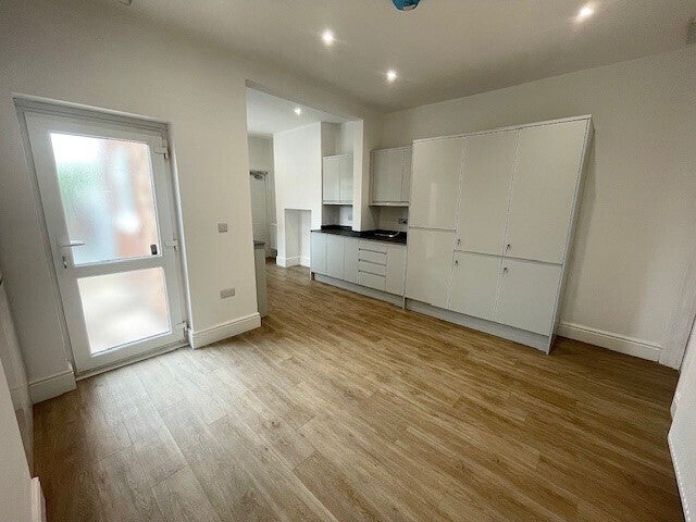 Room Green Heath Road in Cannock Chase