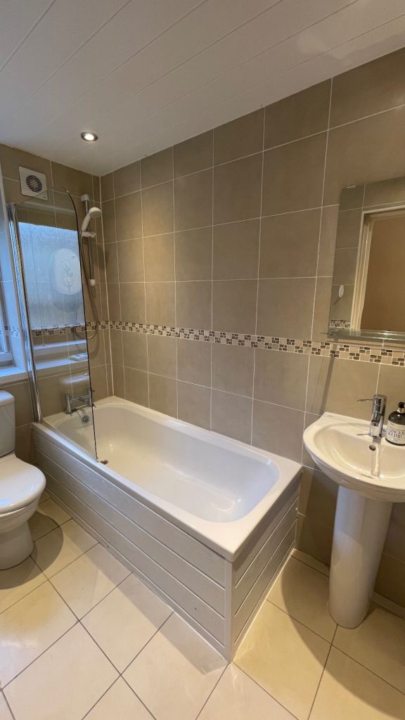 Flat Bilsland Drive in Glasgow