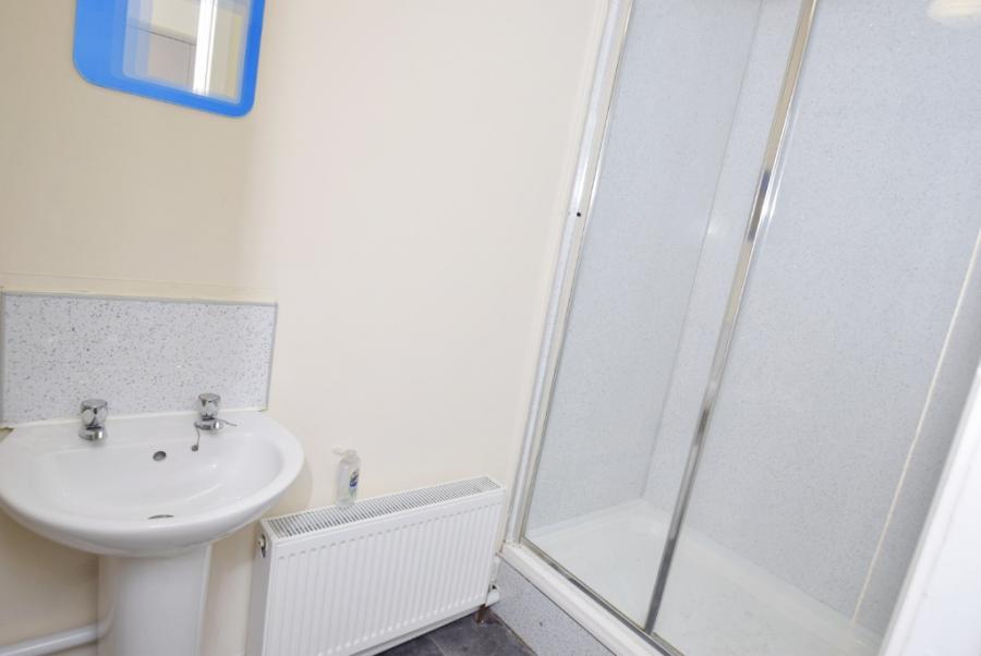 Room Regent Road in Stoke-on-Trent