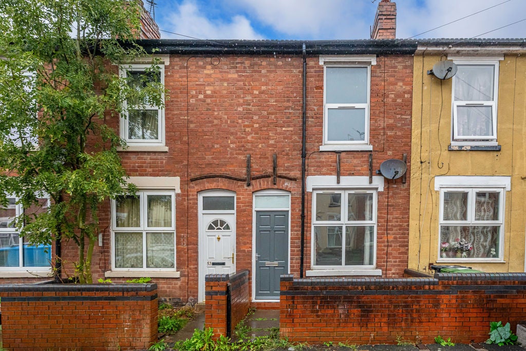 House Carter Road in Wolverhampton