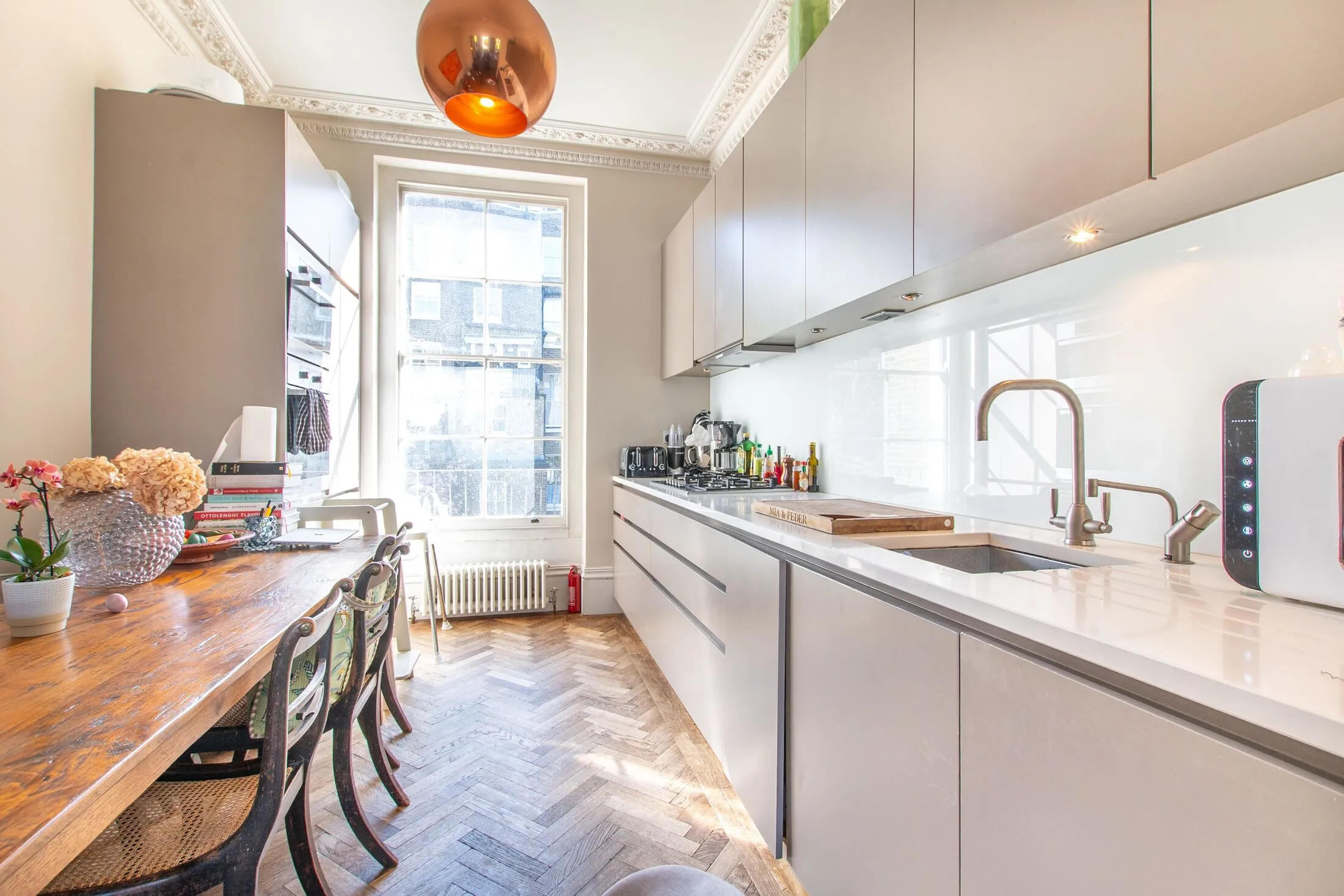 Flat Kildare Gardens in City of Westminster
