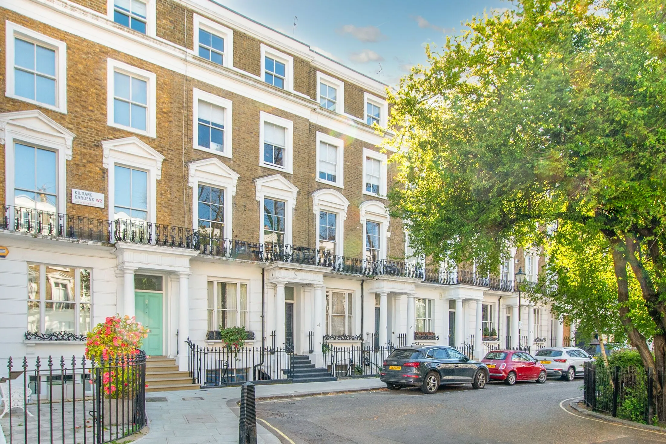 Flat Kildare Gardens in City of Westminster