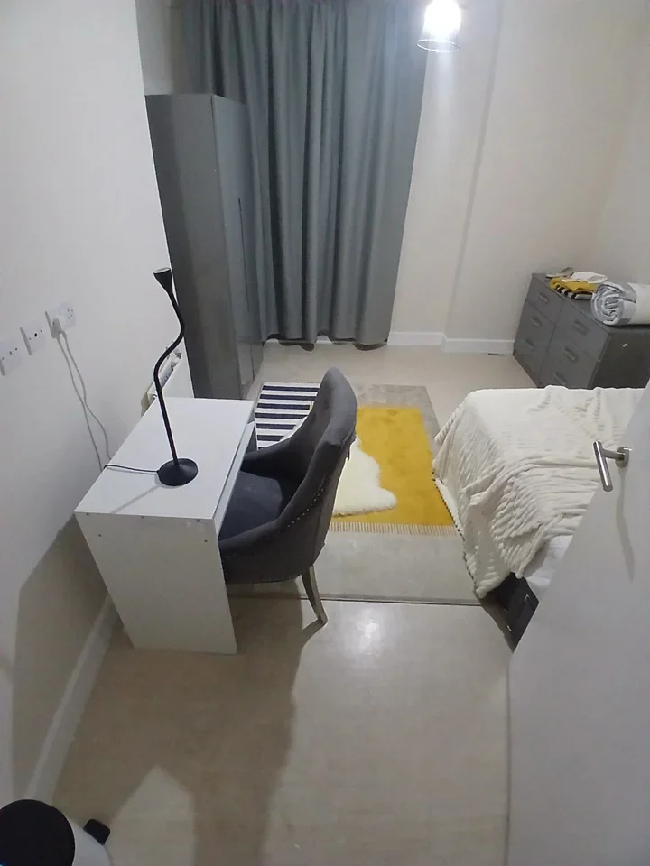 Room Hillside in Greater London