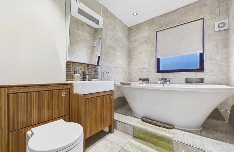 Room Bressay Grove in Glasgow