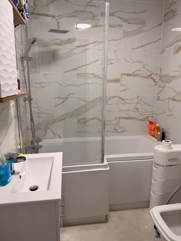 Room Sheppey Road in Greater London
