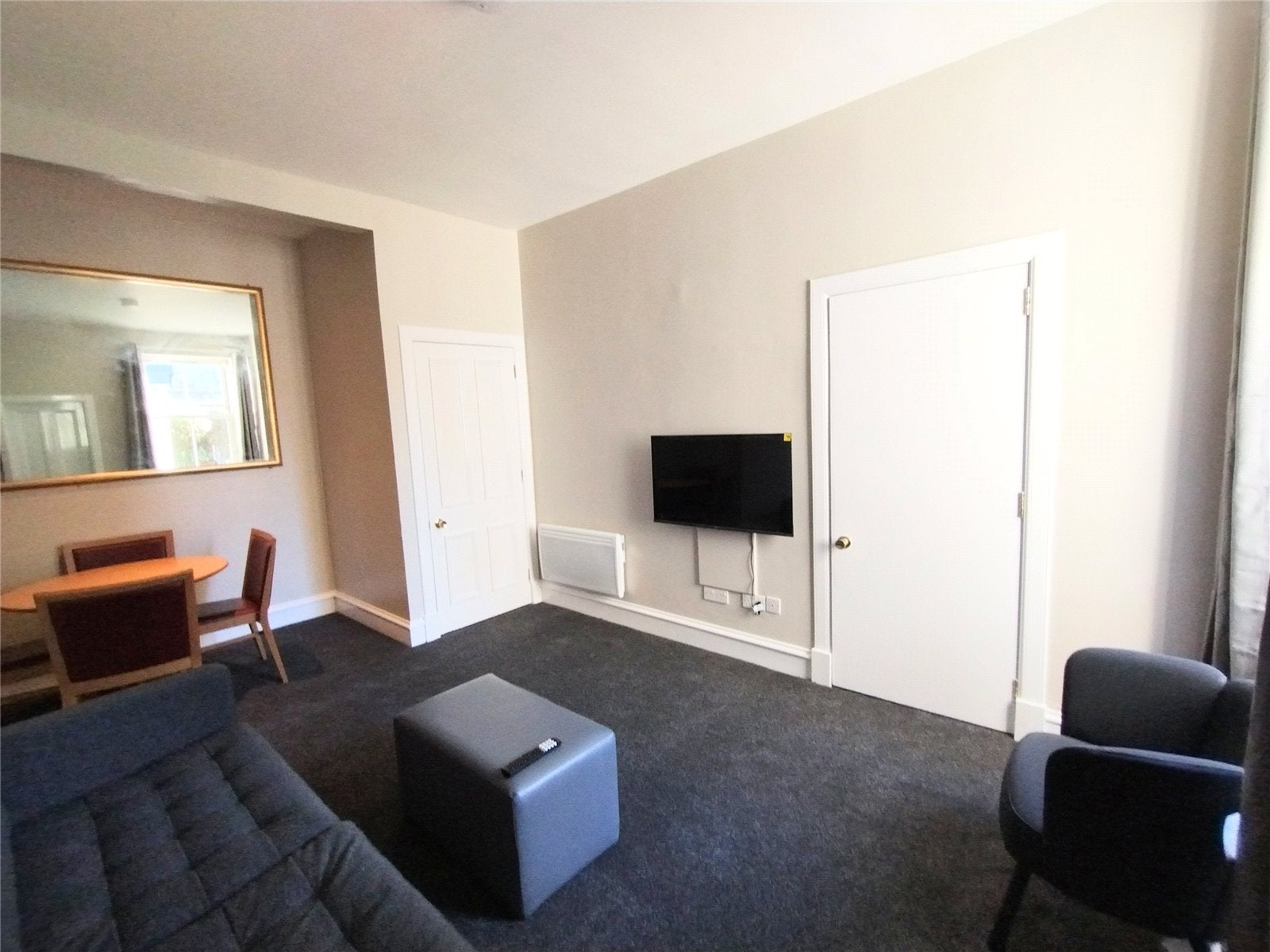 Flat Whitehall Place in Aberdeen City