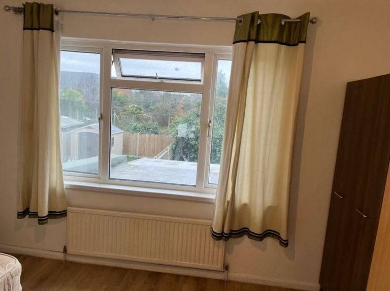 Room Wesley Avenue in Greater London