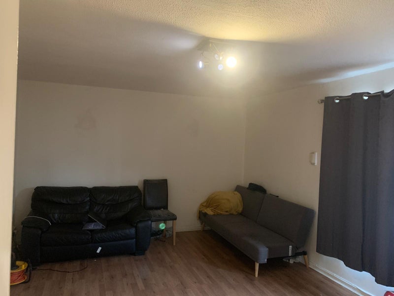 Room Albert Road in Greater London