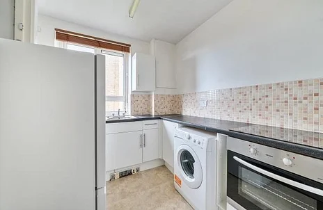 Flat Dorman Way in London