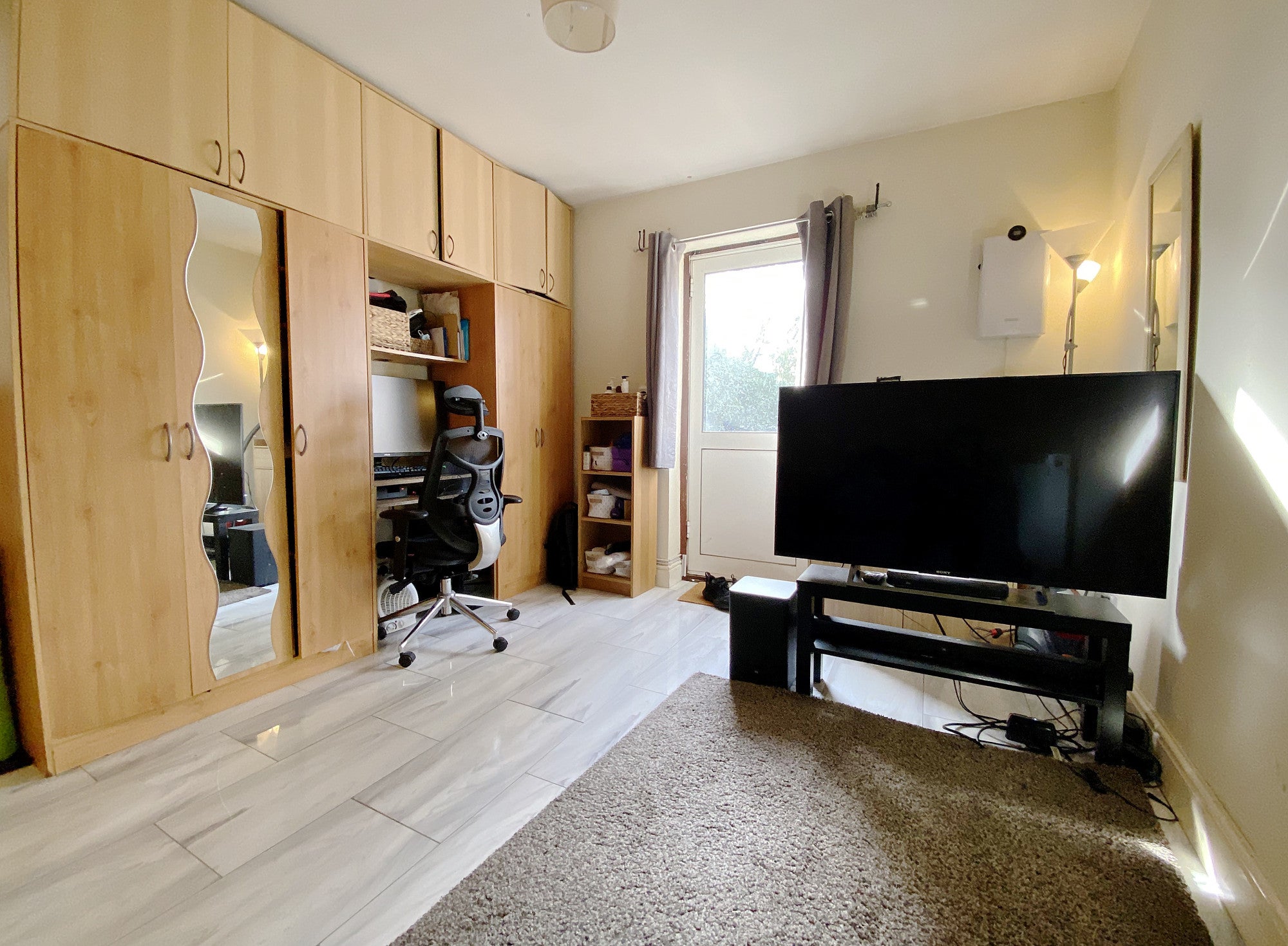 Flat Kingsley Road in London
