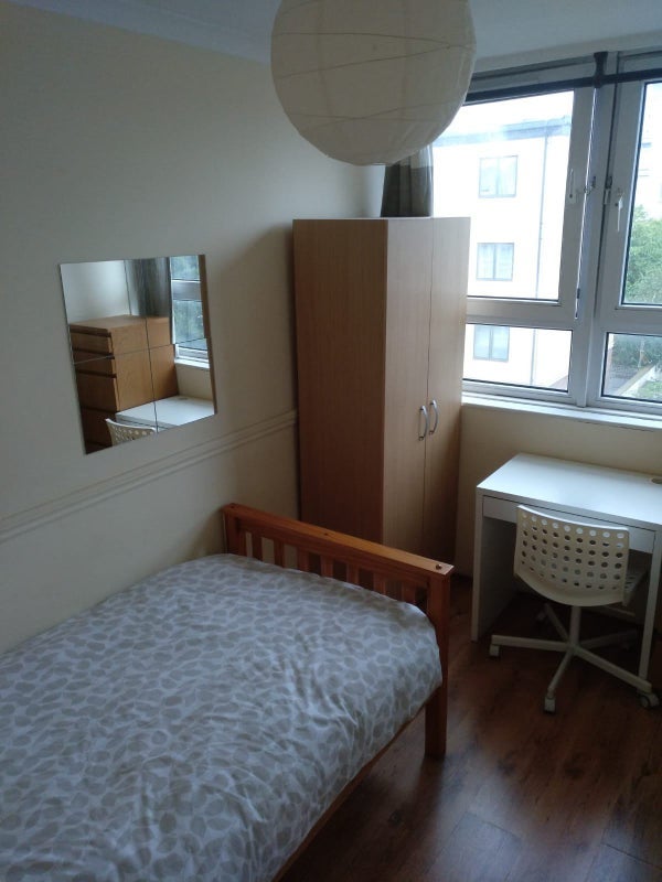 Room Ricardo Street in Greater London