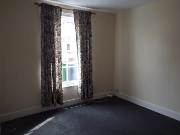 Flat Kingsley Road in Maidstone