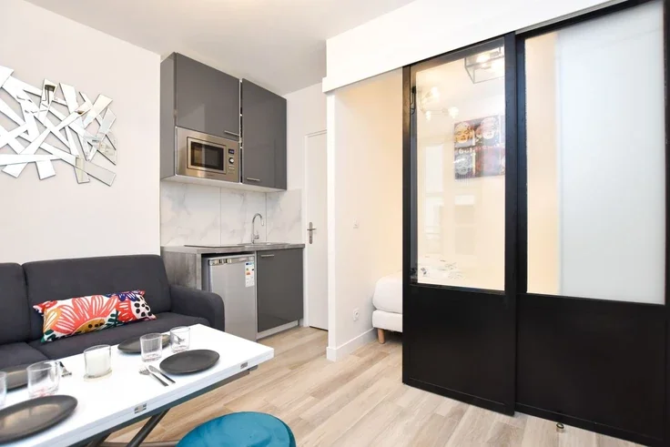 Flat Rue Paul Fort in Paris