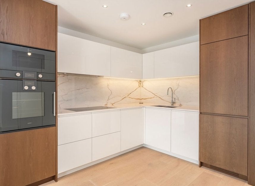 Flat Chelsea Harbour Drive in Greater London