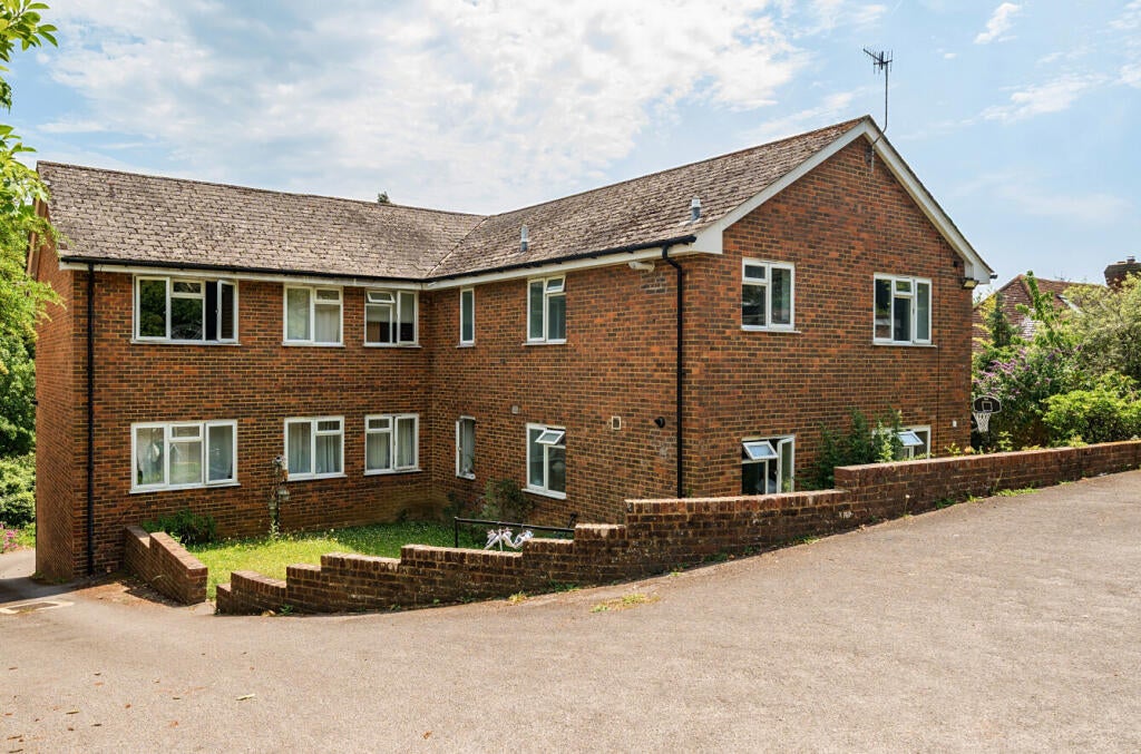 Flat Martens Place in Waverley