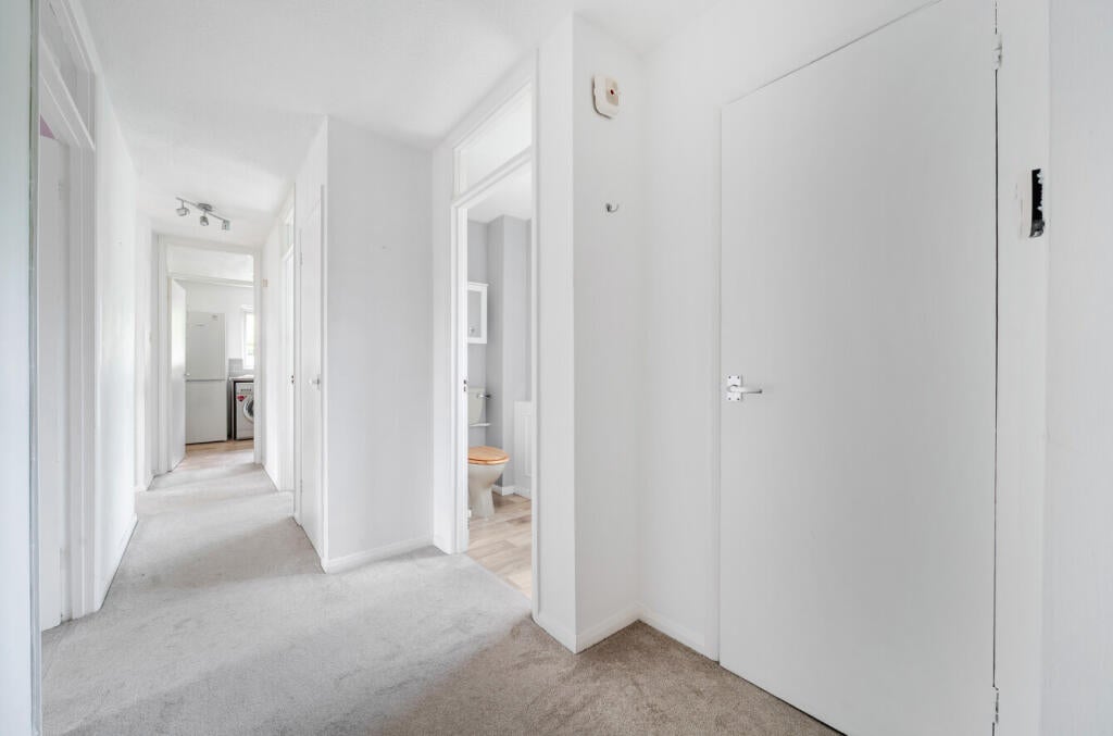 Flat Martens Place in Waverley
