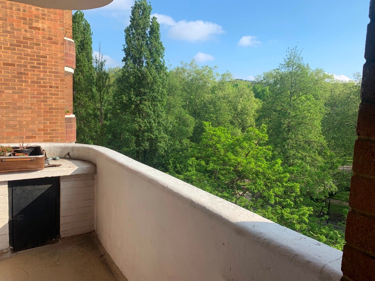Flat Goldington Street in Greater London