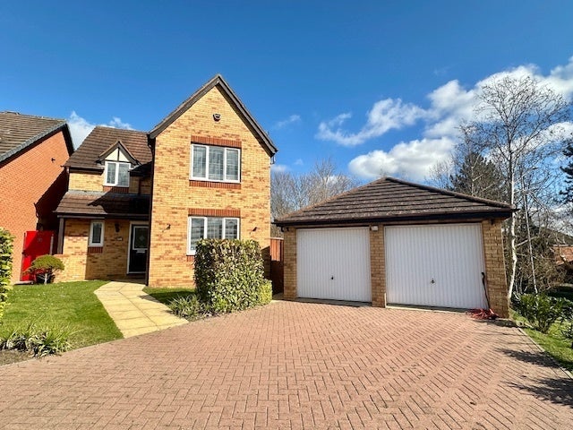 House Turner Road in Wellingborough