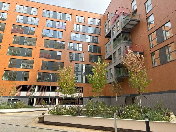 Flat Market Street in Bracknell