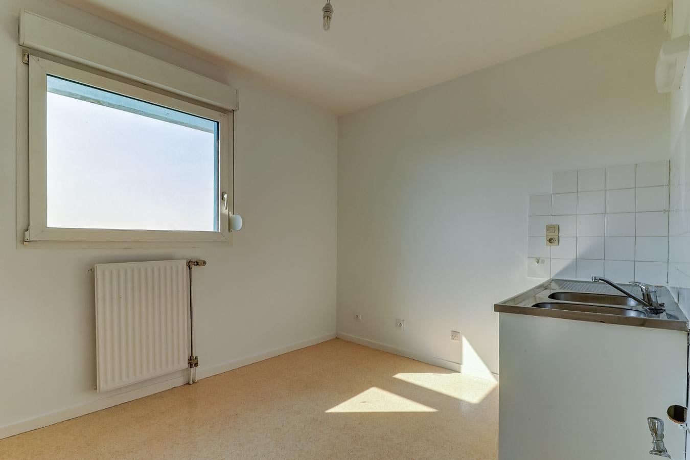 Flat Place Albert Camus in Quetigny