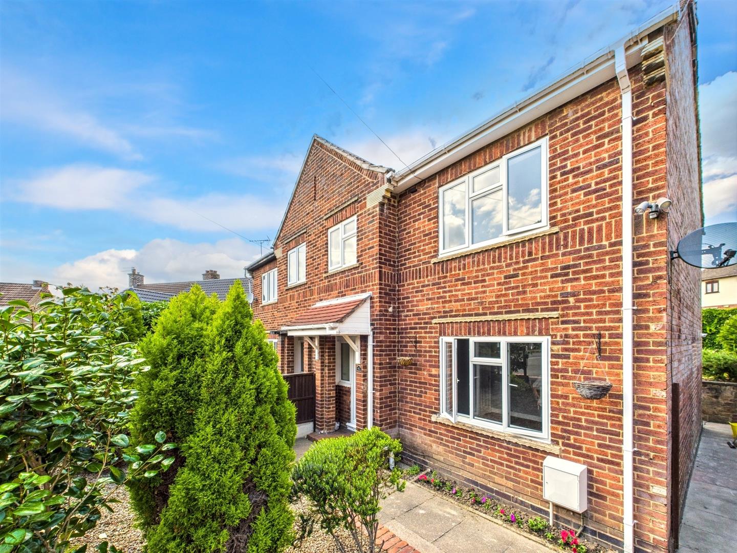 House Acorn Drive in Amber Valley