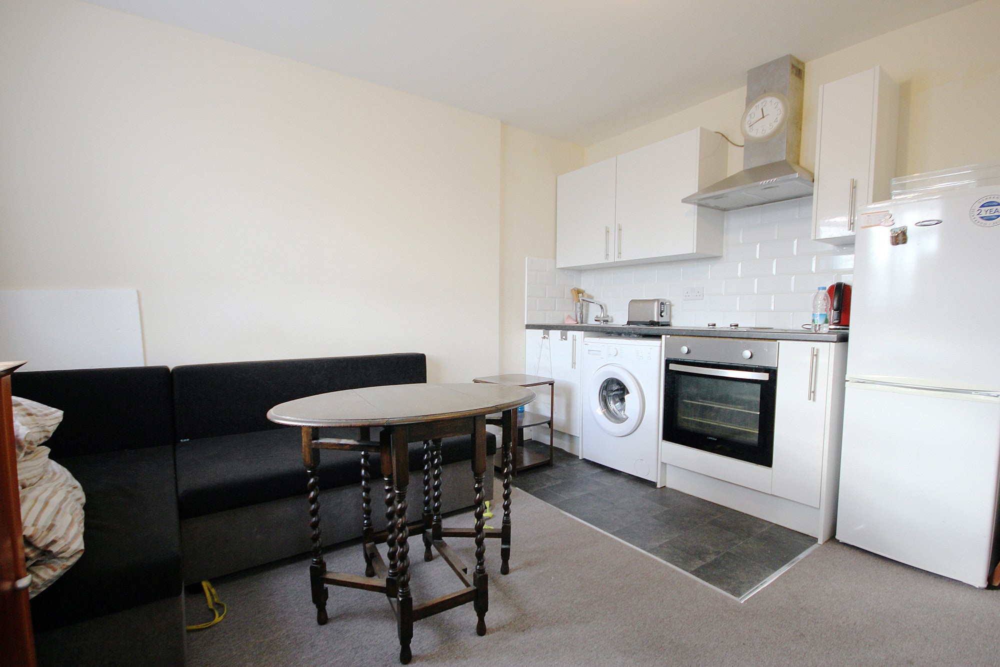 Room Wood Lane in London